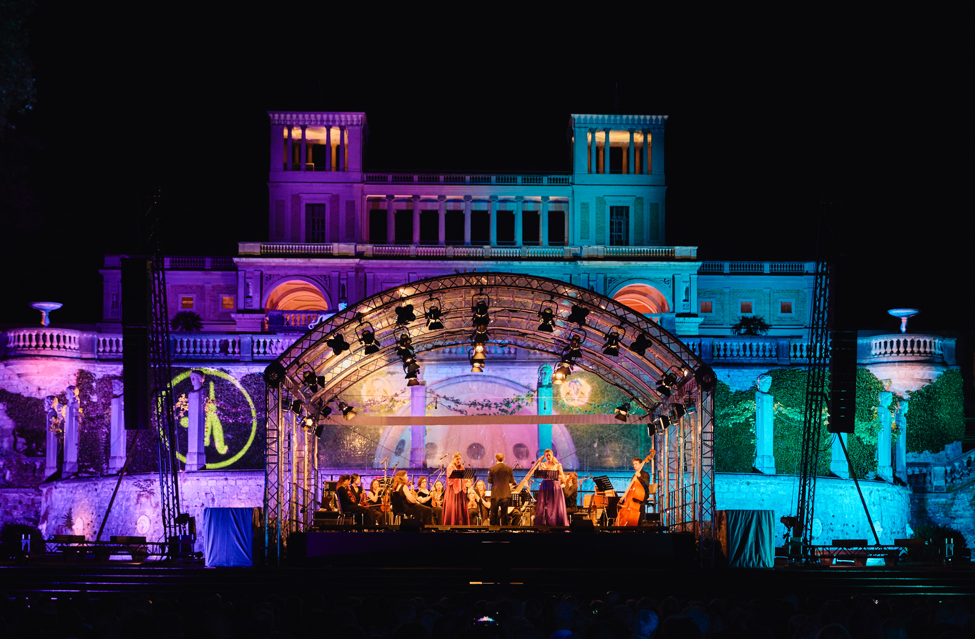 divas_en_guerre_c_fabian-schellhorn_musikfestspiele-potsdam-sanssouci.jpg