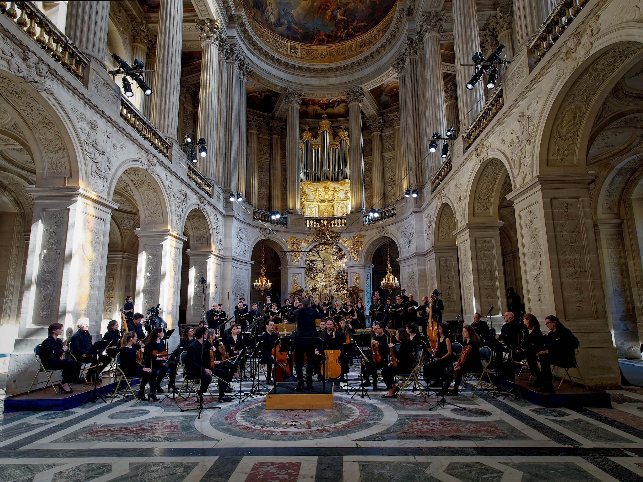 chapelle_versailles_2.jpg