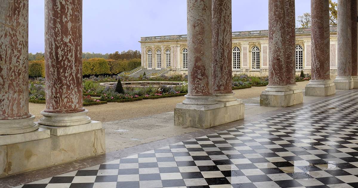 chateauversailles_1120x490.jpg